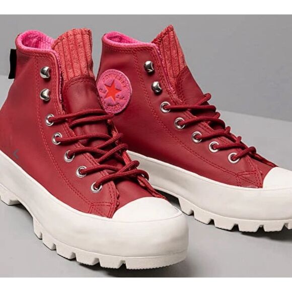 Converse Chuck Taylor All Star lugged red Gortex Hi-top sneakers - Picture 1 of 12